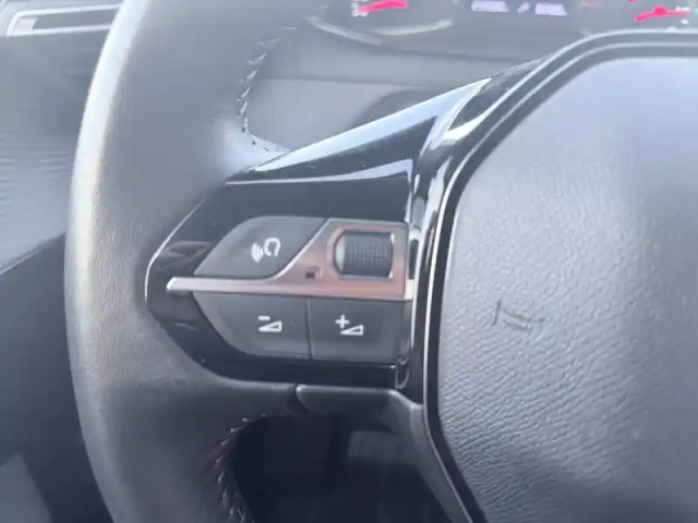 Peugeot 208 puretech 75 s&amp;s bvm5 — photo 72