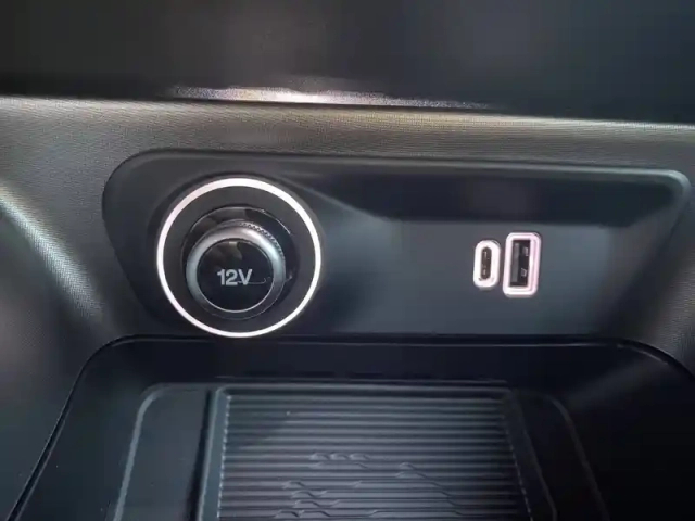 Alfa Romeo Tonale 1.3 hybride rechargeable phev 280ch at6 e-q4 — photo 30
