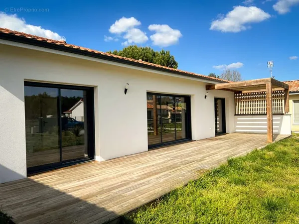 Maison neuve 3 chambres Quartier calme Plage à 10 min
