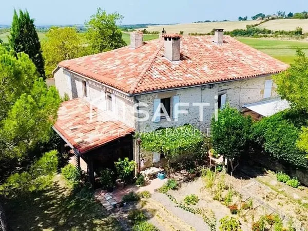 Ensemble immobilier de caractère
