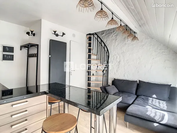 Studio 1 pièce 17 m²