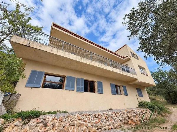 Maison 5 pièces 150 m²