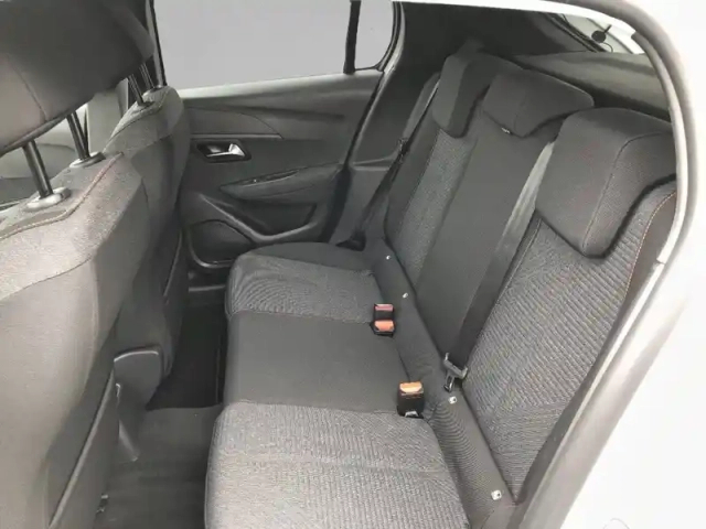 Peugeot 208 hybrid 110 ch e-dcs6 — photo 12