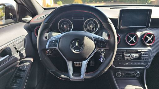 Mercedes Classe A 45 AMG 360 4Matic 7G-Tronic - AMG – 2015 – 83594 km – Essence – Boîte Automatique — photo 50