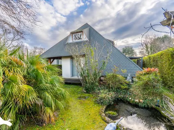 Maison 5 pièces 156 m²