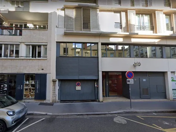 Stationnement Vente Lyon 75000€