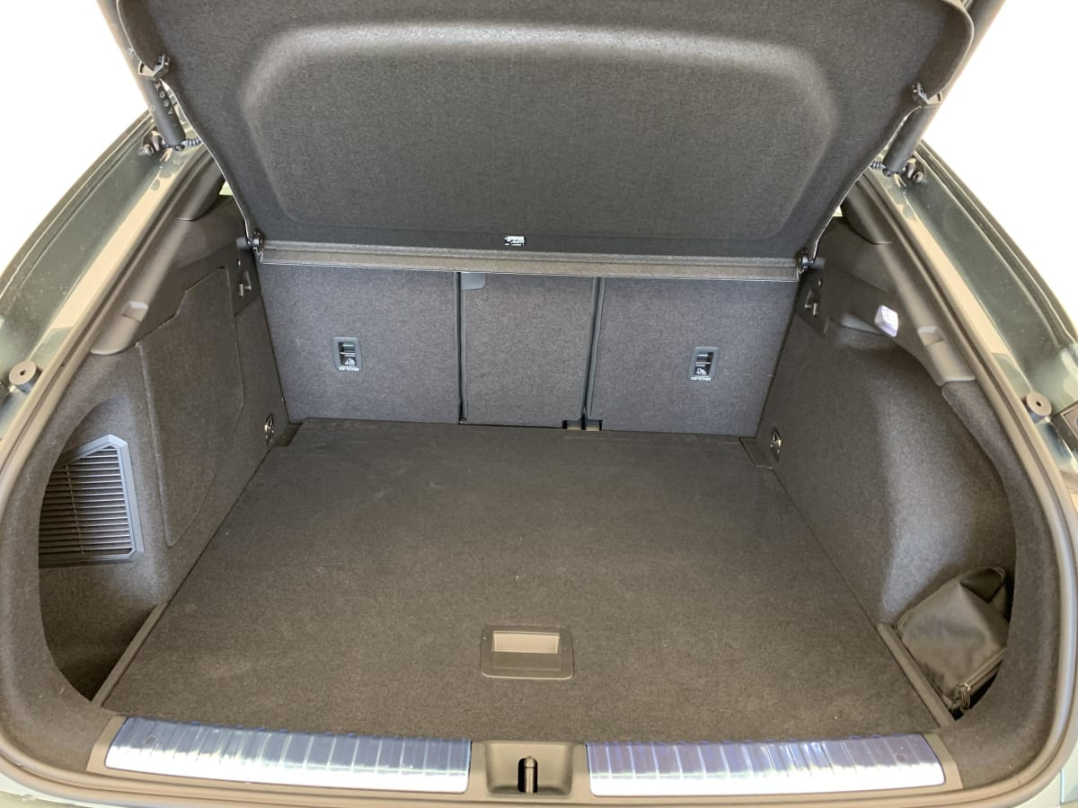 Audi Q3 Sportback — photo 11