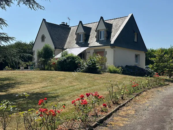 Maison de 7 pièces à Monterrein (56800)