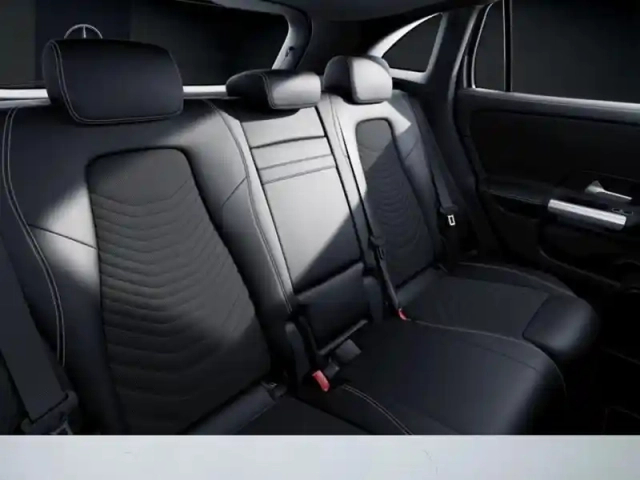 Mercedes Gla 200 d progressive line — photo 9