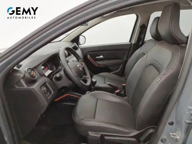Dacia Duster eco-g 100 4x2 — photo 24