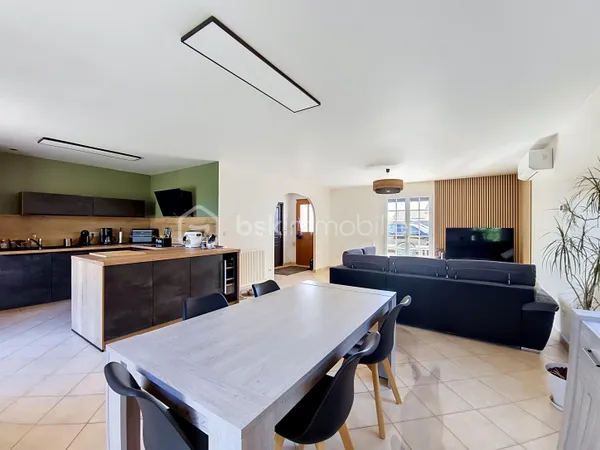 Maison 5 pièces 150 m²