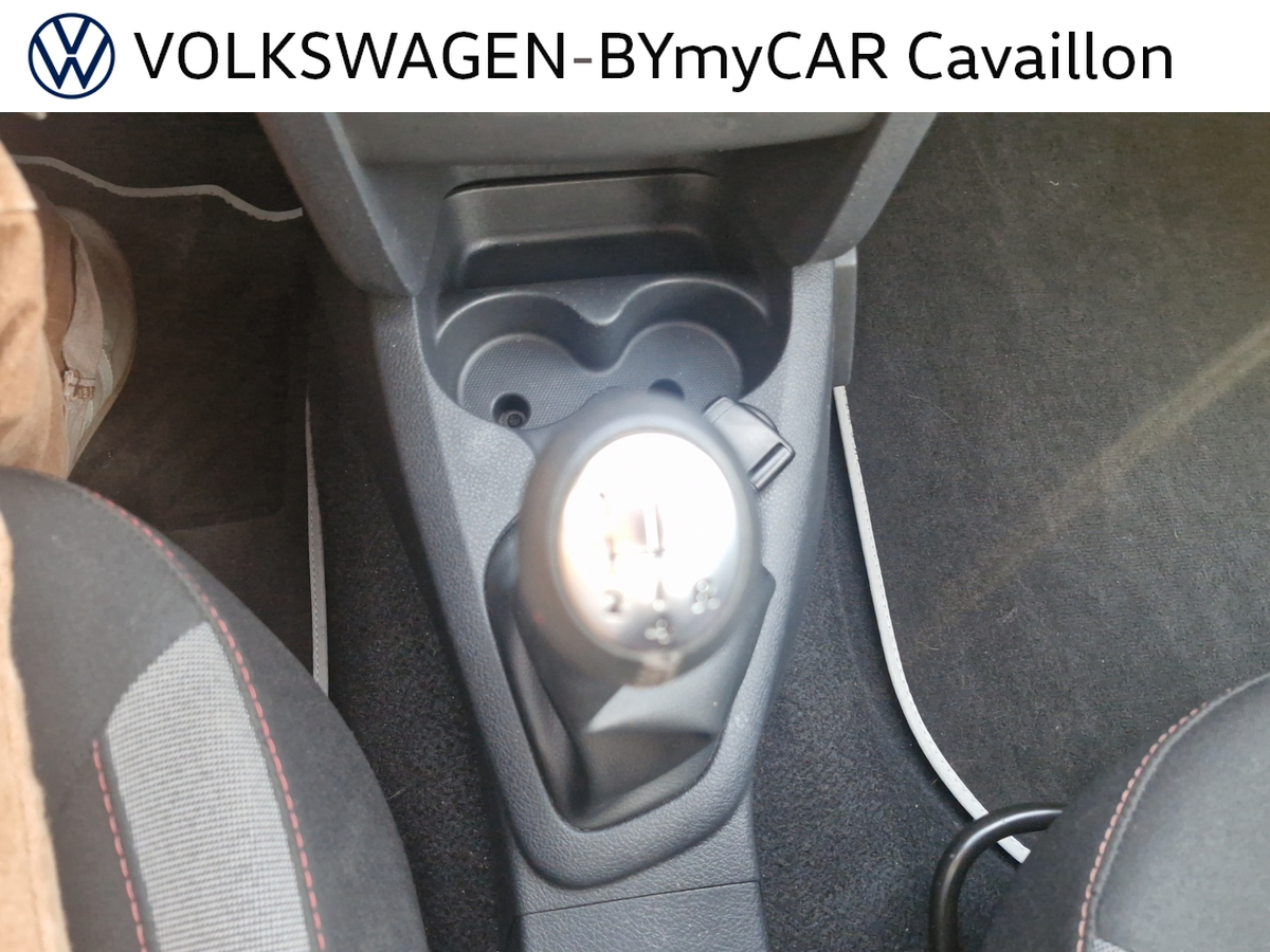 Dacia Sandero TCe 90 — photo 14