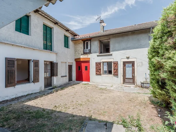 Maison de ville à vendre à RUY-MONTCEAU