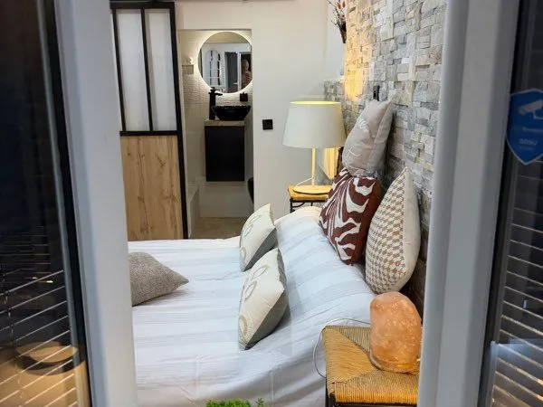 Studio surélevé en maison sur jardin 🪴