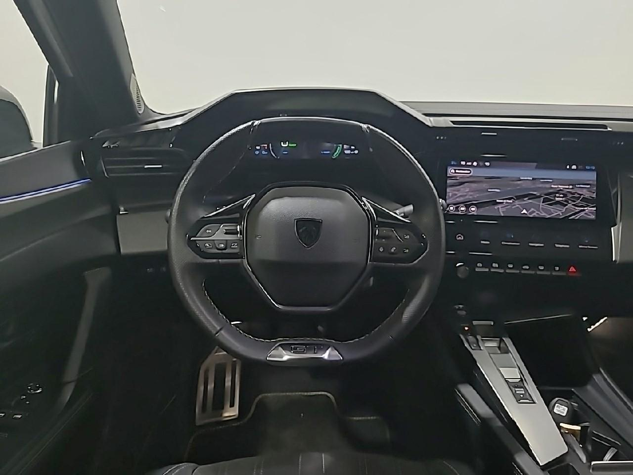 Peugeot 308 phev 180 e-eat8 gt — photo 17