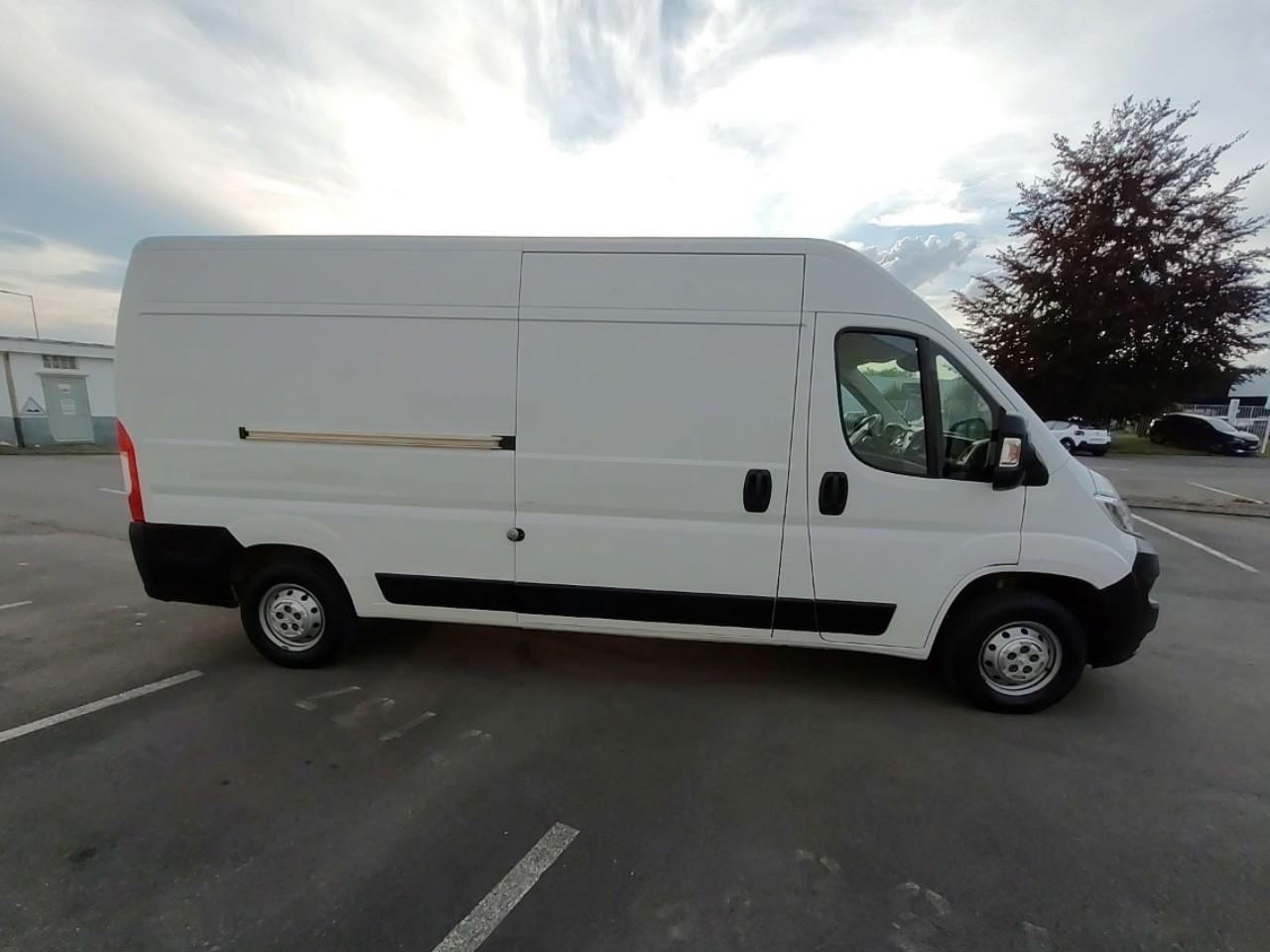 Citroën Jumper tole 35 l3h2 bluehdi 140 s&s bvm6 driver — photo 6