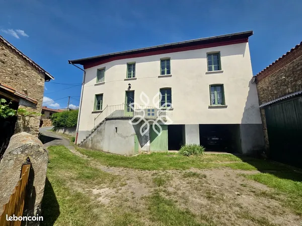 Maison de village 9 pièces 130 m²