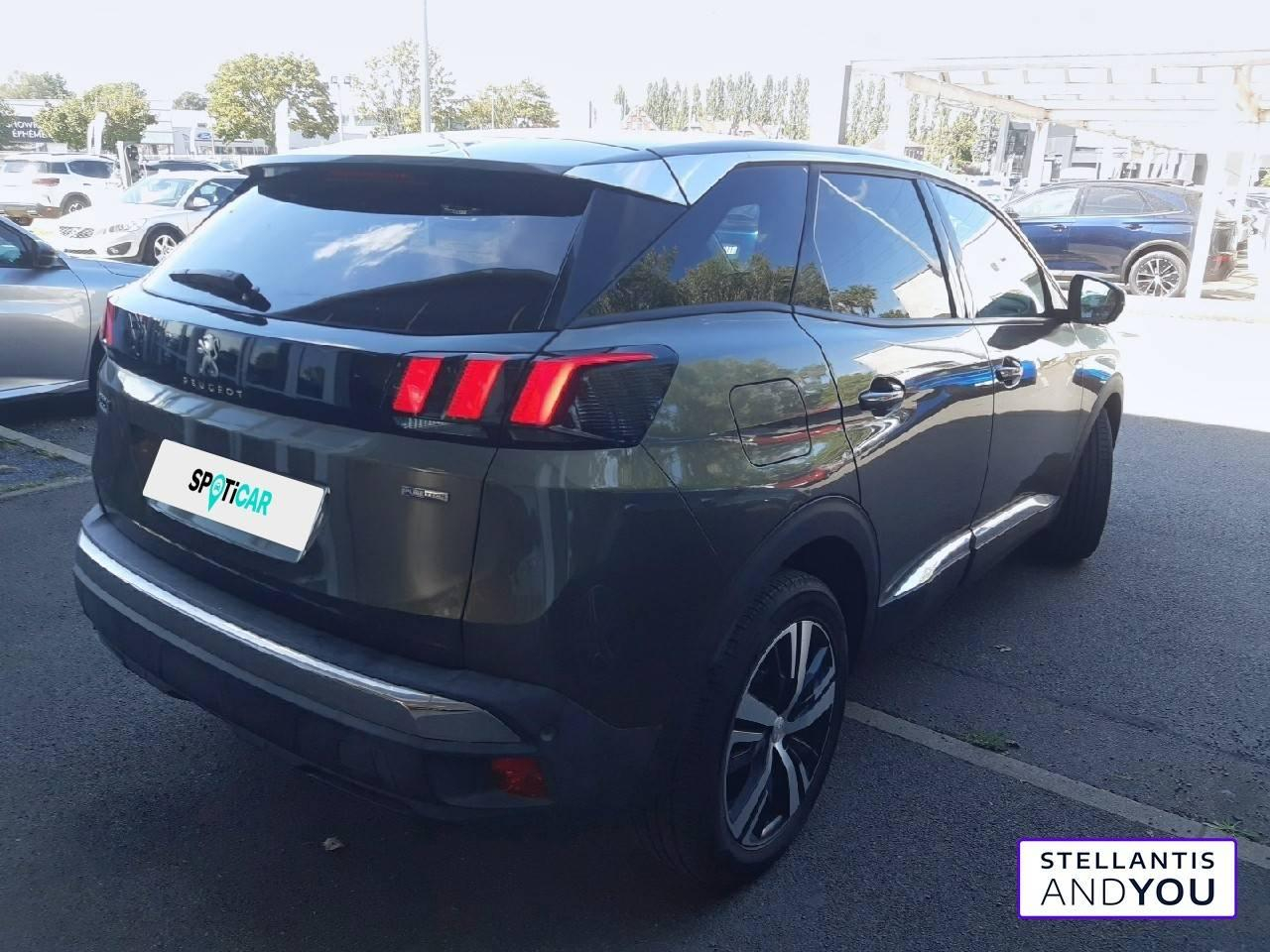 Peugeot 3008 1.2 puretech 130ch s&s eat6 allure — photo 3
