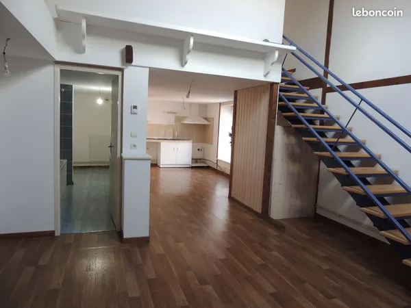 Loue f3 duplex avec garage