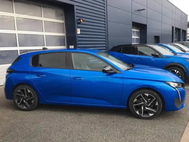 Peugeot 308 puretech 130ch s&amp;s bvm6 — photo 4