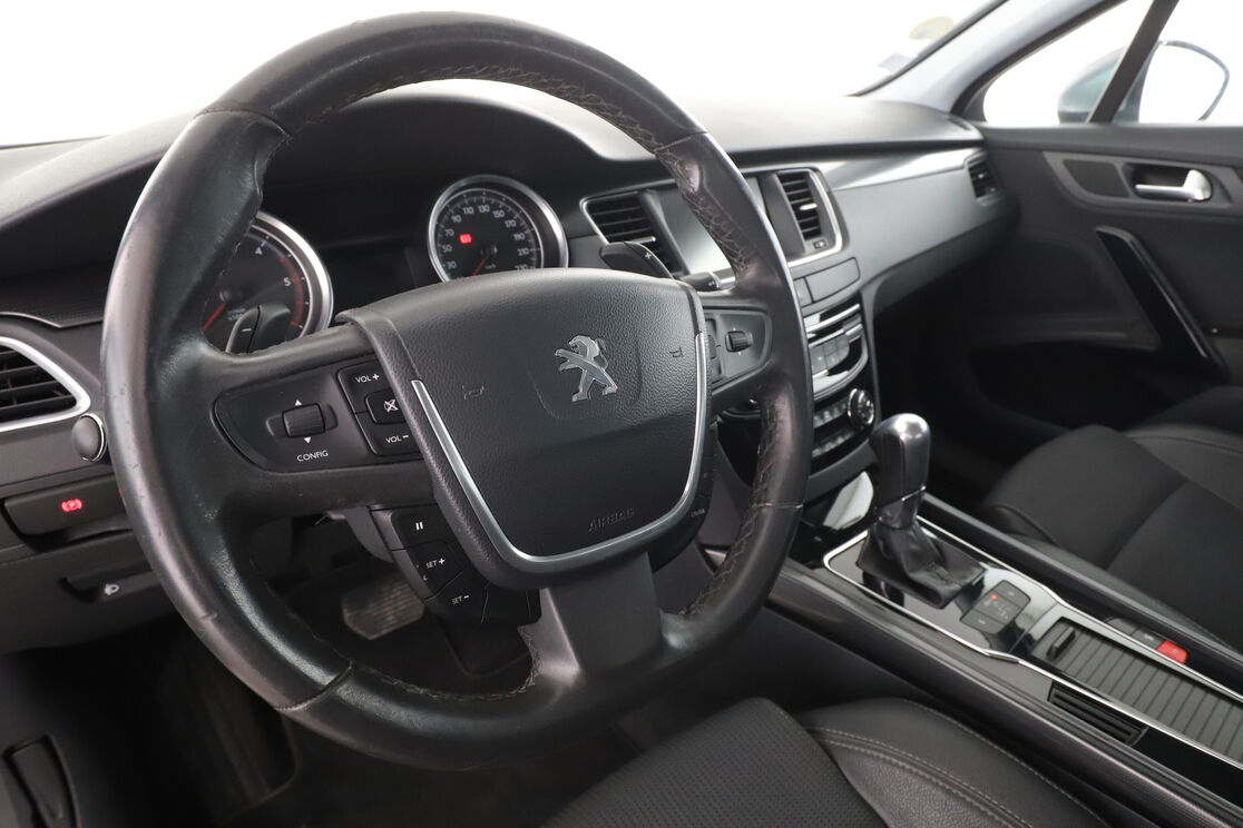 Peugeot 508 2.0 Blue-HDi Allure EAT6 — photo 10