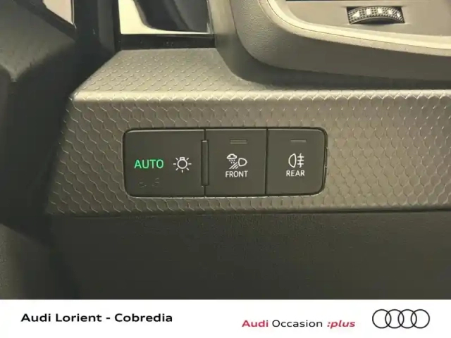 Audi A1 sportback 25 tfsi 95ch advanced s tronic 7 — photo 13