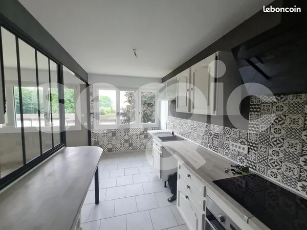 Appartement 4 pièces 82 m²