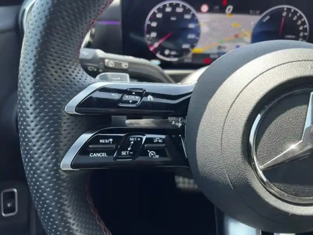 Mercedes Classe A 250 e hybrid eq amg line — photo 15
