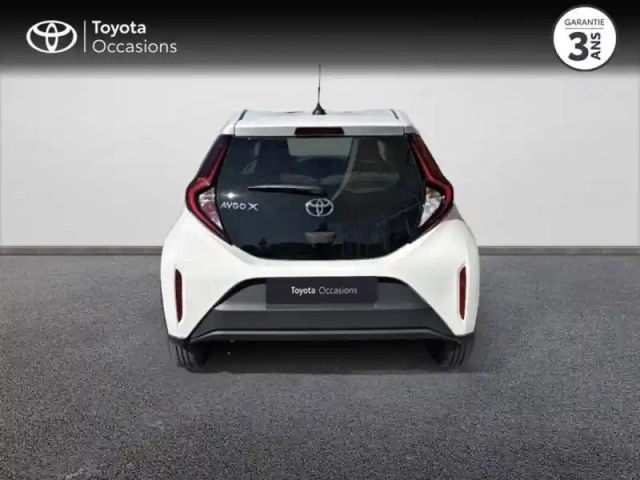 Toyota Aygo X 1.0 vvt-i 72ch dynamic — photo 4