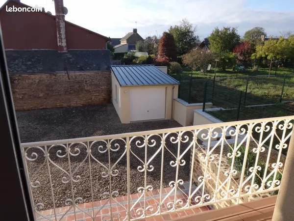 Maison rénovée en location