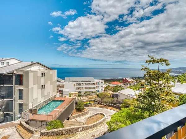 Appartement T3 de standing avec vue mer et piscine Résiden