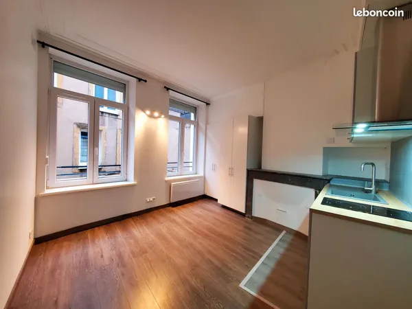 Appartement 1 pièce de 16m2 centre ville de Metz