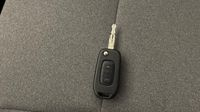 Renault Clio 1.5 dCi 100ch Evolution - 24 — photo 16