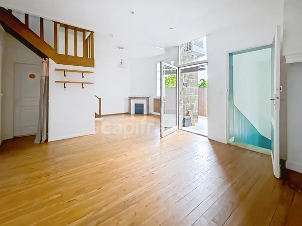 BORDEAUX (33), location Apt T4 avec jardin et balcon