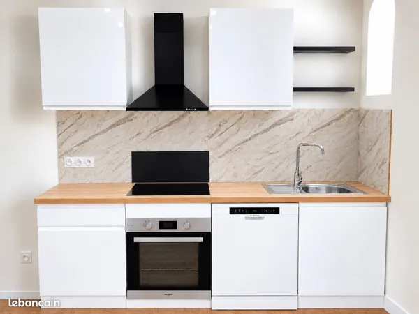 Appartement T3 neuf 65m2 CLIMATISATION chaud/froid hyper centre Entièrement refait a neuf