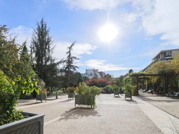 vends appartement parc de Passy 68m2, 1 chambre