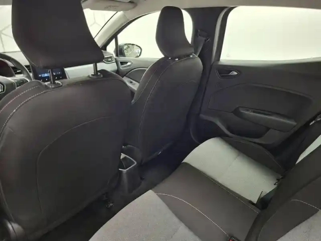 Renault Clio tce 90 — photo 34