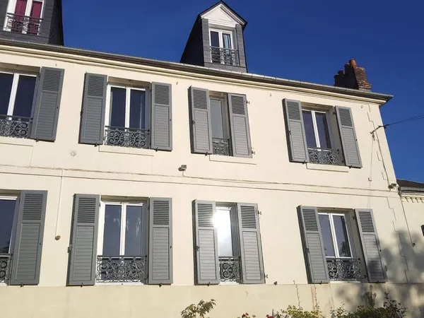 Studio 1 pièce 30 m²