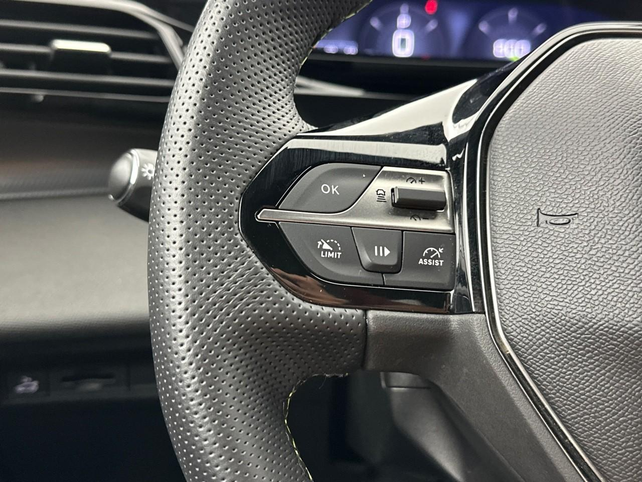 Peugeot 308 sw puretech 130ch s&s eat8 gt — photo 21