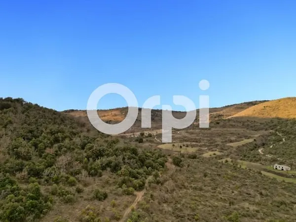 Terrain 270540 m²
