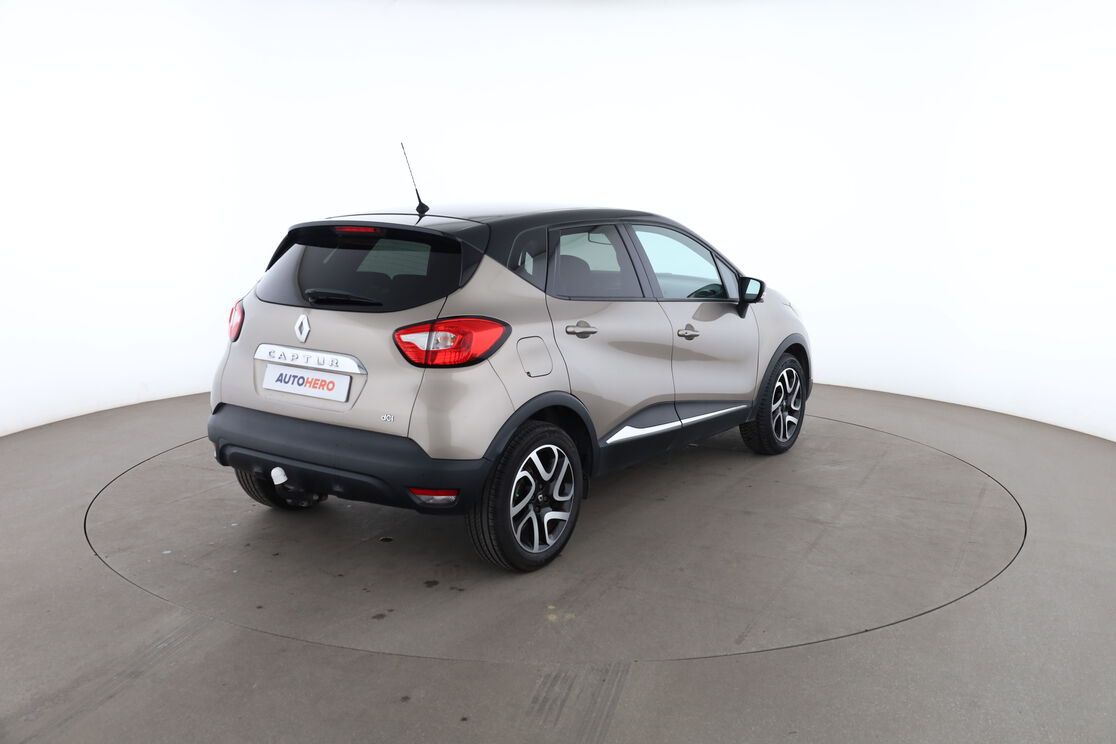 Renault Captur 1.5 dCi Energy Intens Eco2 — photo 5