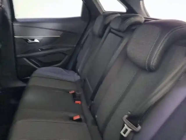 Peugeot 3008 puretech 130ch s&amp;s eat8 — photo 36