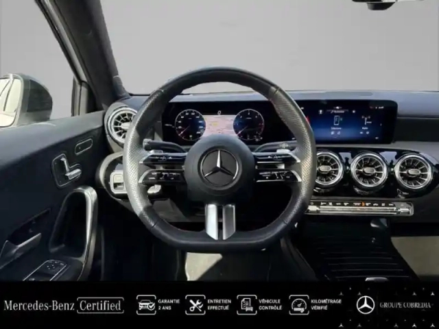 Mercedes Classe A berline 180 d 116ch amg line 8g-dct — photo 7