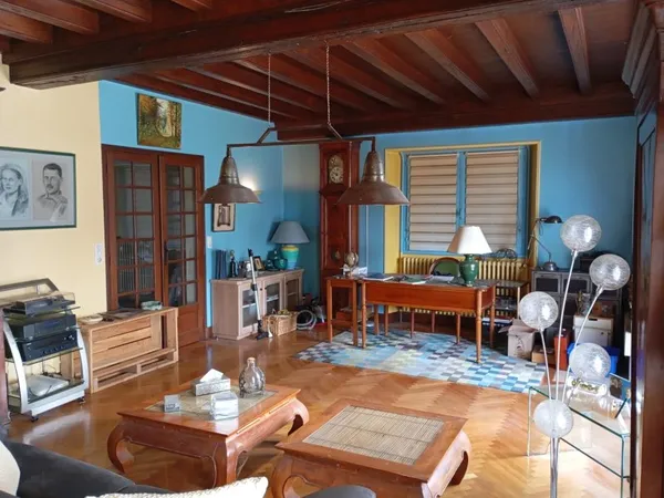Maison 5 pièces 185 m²