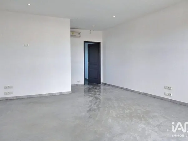Bureaux 154 m²