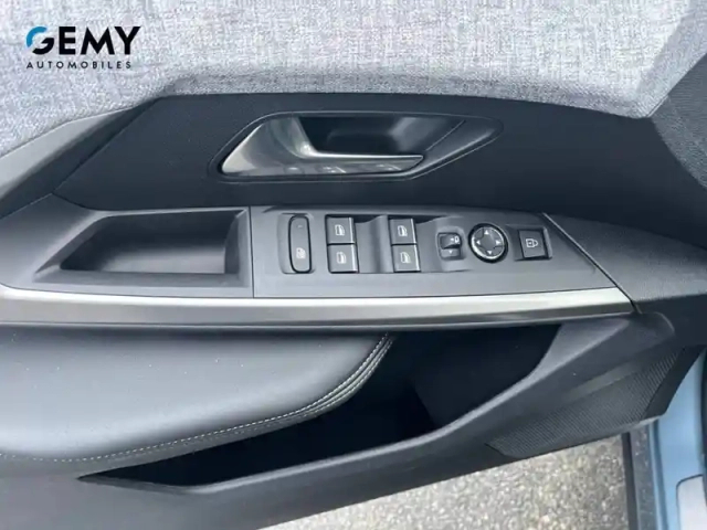 Peugeot 5008 hybrid 145 ch e-dcs6 — photo 12
