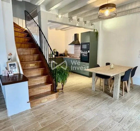 Maison 8 pièces 337 m²