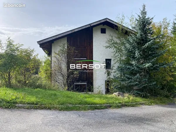 Immeuble de rapport 440 m²