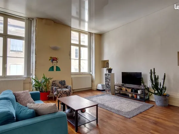 Appartement 6 pièces 170 m²