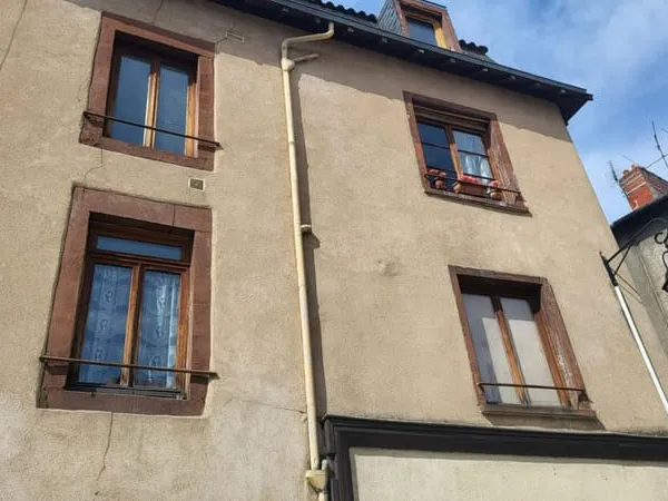 Bien immobilier de rendement Vente Limoges 7p 200m² 200000€